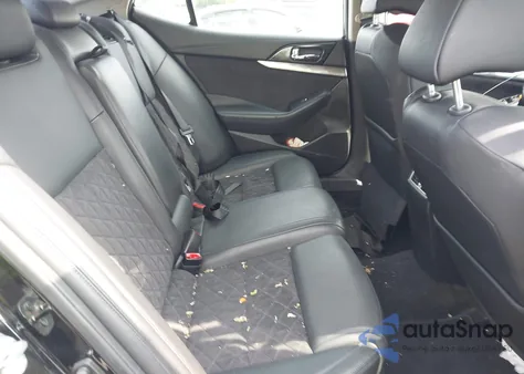 2016 Nissan Maxima 3.5 Sr z USA, uszkodzony, nr VIN 1N4AA6AP8GC901079